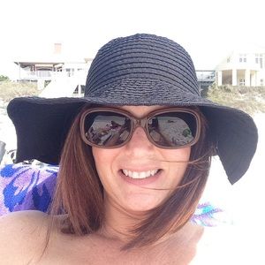 Meet your Posher, Kari