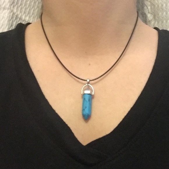 Turquoise hexagonal quartz crystal healing - Picture 2 of 2