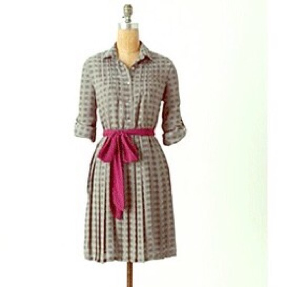 Anthropologie Isabella Sinclair pleated dress