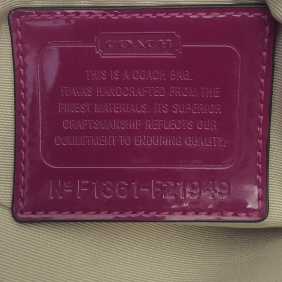 SOLD Coach Shoulder Bag - Picture 2 of 4