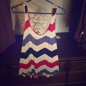 RUE 21 TANK ❣❣💞