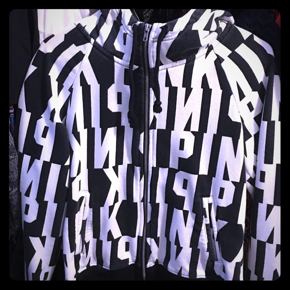 🚫🚫🚫🚫 sold on merc