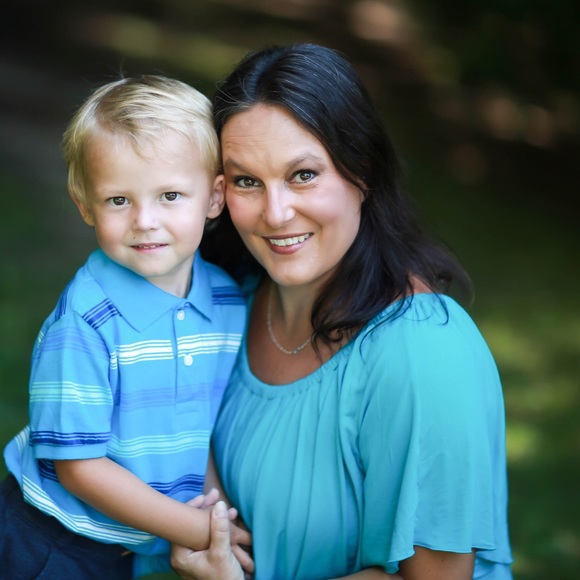 Welcome to my Closet and So Sweetly Boutique! - Picture 2 of 4