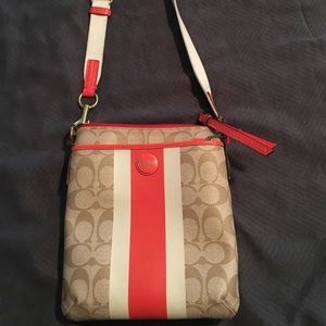 Authentic coach shoulder strap bag