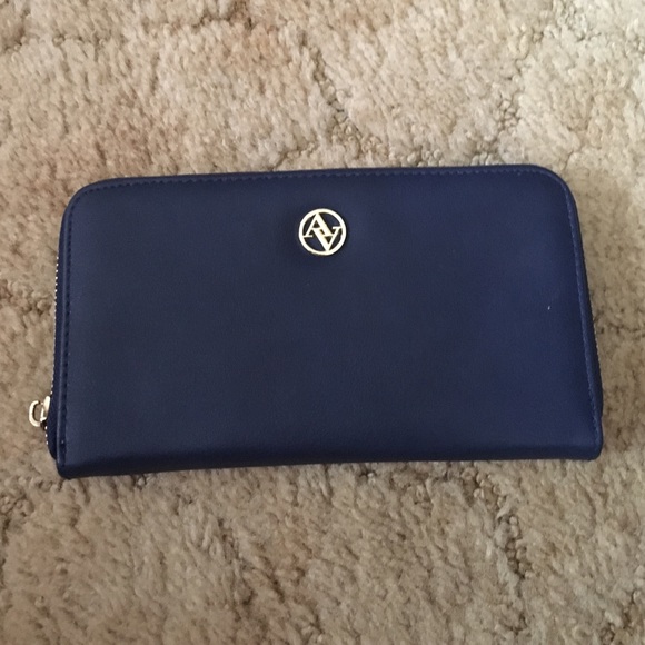 Blue Adrienne Vittadini Wallet