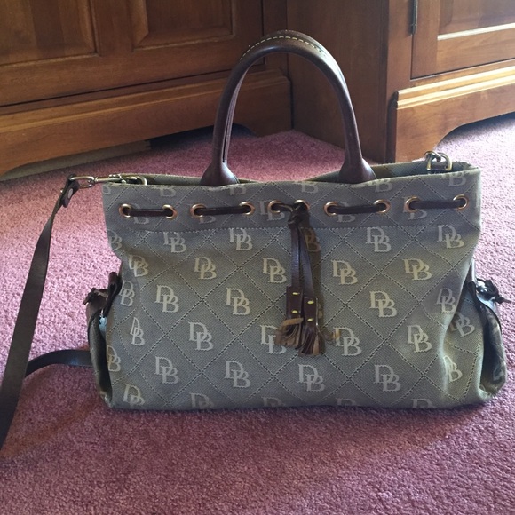 Authentic Dooney & Bourke handbag