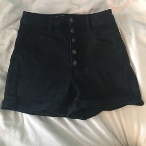 Black high waisted demin shorts