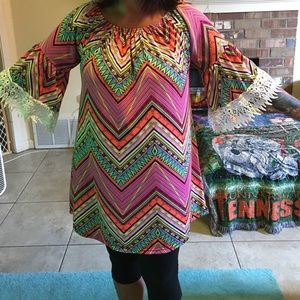 Colorful tunic top!!