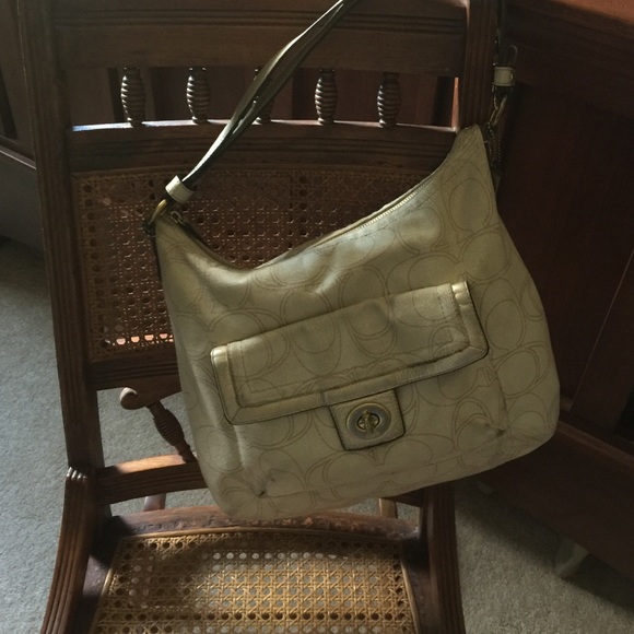 👛COACH HANDBAG👛 - Picture 2 of 8