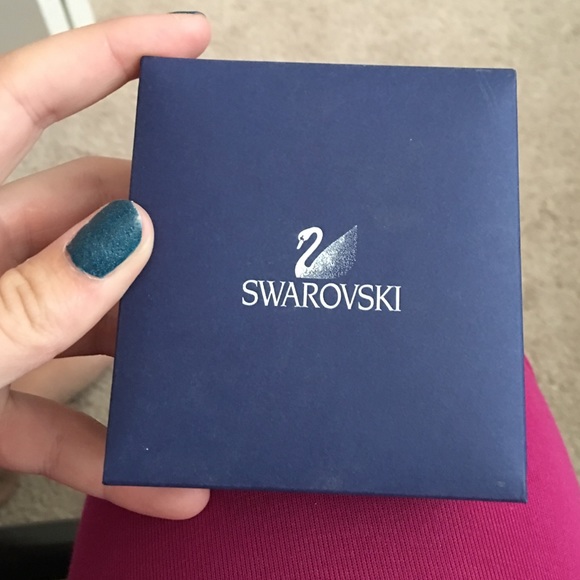 Sterling Silver Infinity Necklace - Picture 3 of 3