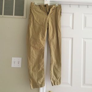 Men Khaki pants