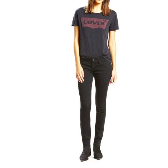 Levi's 524 Classic Skinny Jean