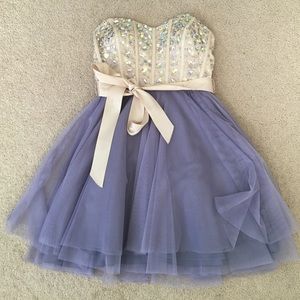 Georgeous Night's gold/purple dress!