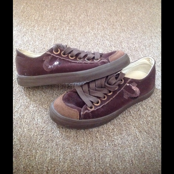 True Religion Velvet and Suede Sneakers size 6