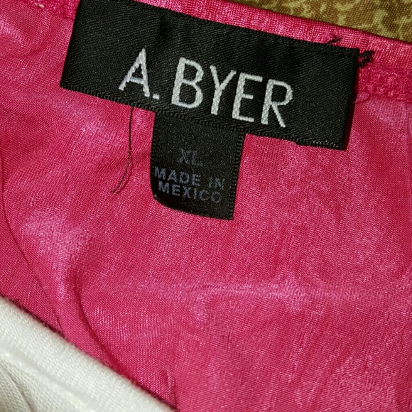 Pink tank - Picture 3 of 3