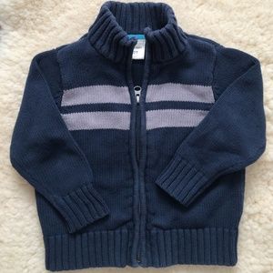 2T old navy zip up sweater