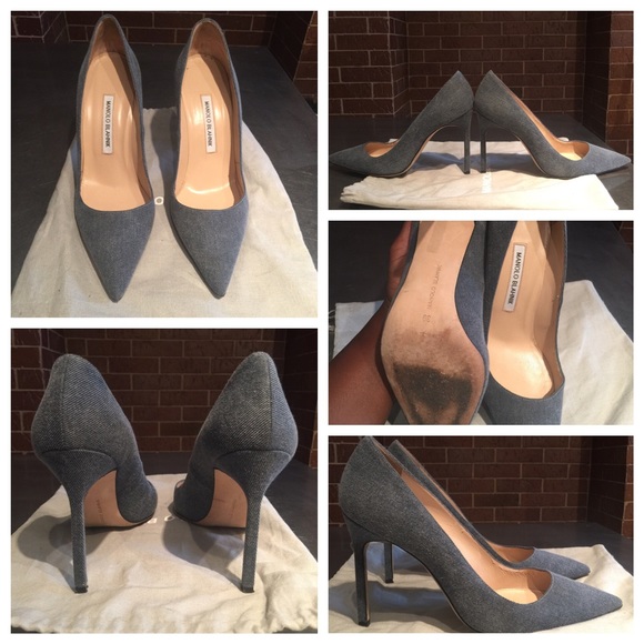 Manolo Blahnik blue denim pump