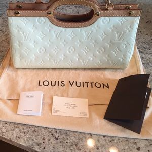Louis Vuitton Cuir Verni