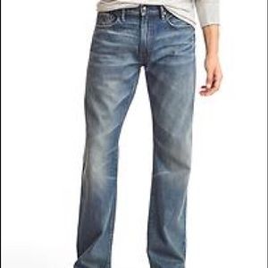 BNWT Men's Gap bootcut jeans!!