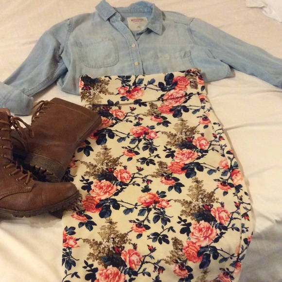 Floral Agnes&Dora pencil skirt