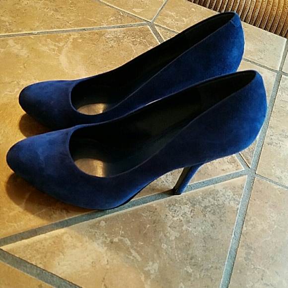 BCBGeneration - Picture 2 of 3