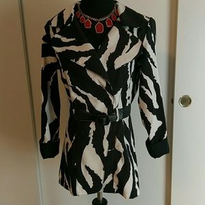 Black & Cream belted, 2 button jacket