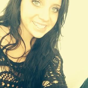 Meet your Posher, Allie mackenzie