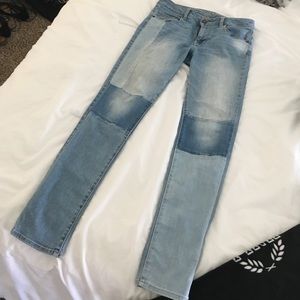 cutest knee patched skinny jeans