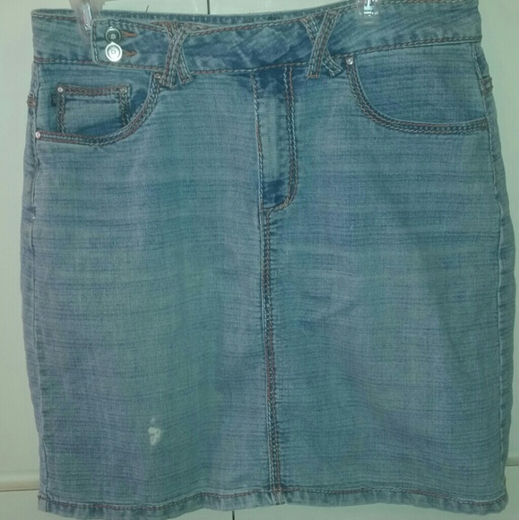 DENIM HEAVY STITCHING JEANS SKIRT - SIZE 15 - 16