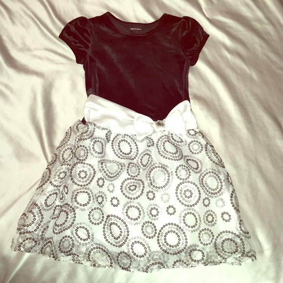 Black and white glitter formal dress