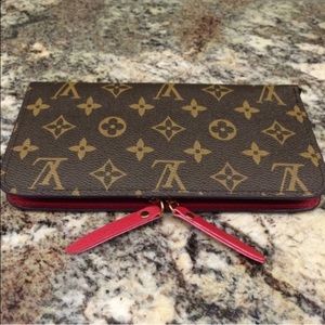 Red Insolite Wallet