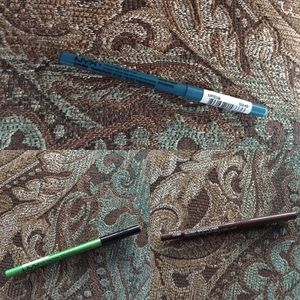NYX  eye liners