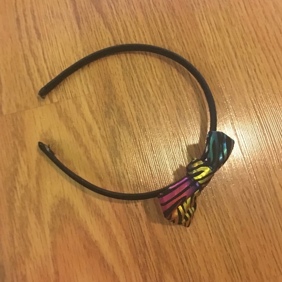 Headband - Picture 1 of 1