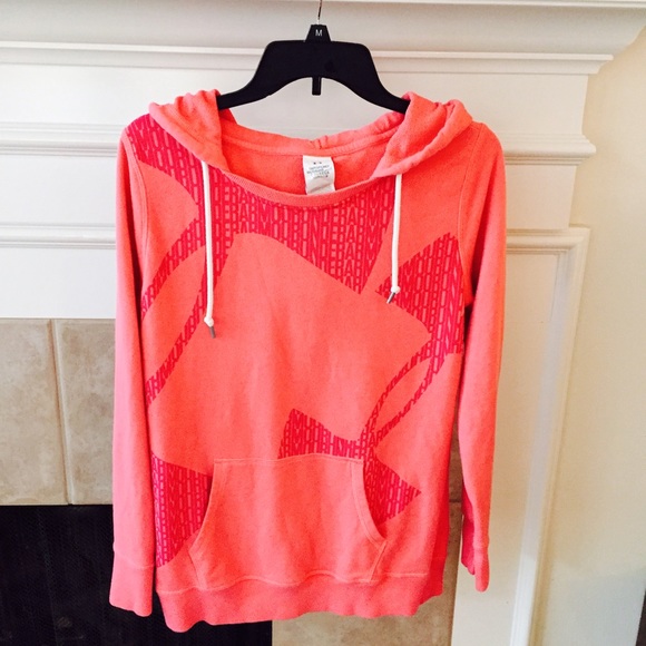** SOLD ** Under Armour Sweatshirt -worn once