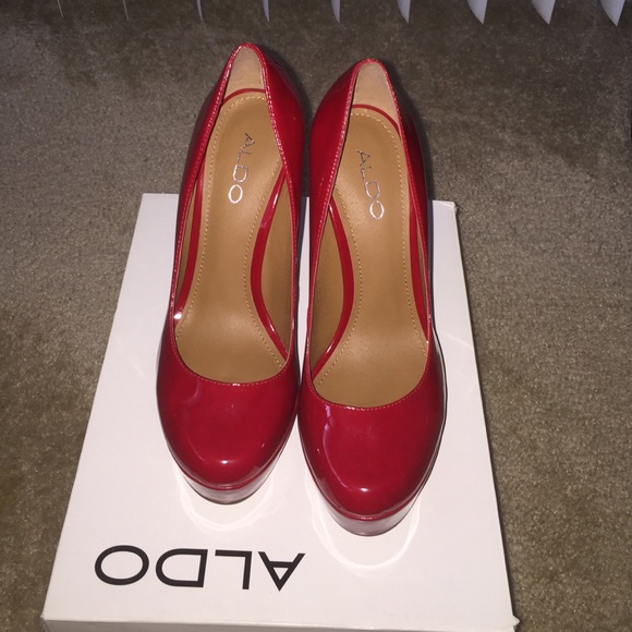Aldo red pumps