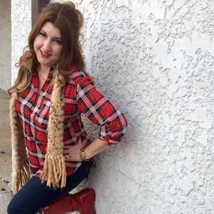 Meet your Posher, April