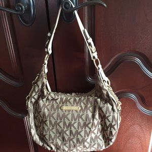 Michael Kors Bag & Matching Wallet