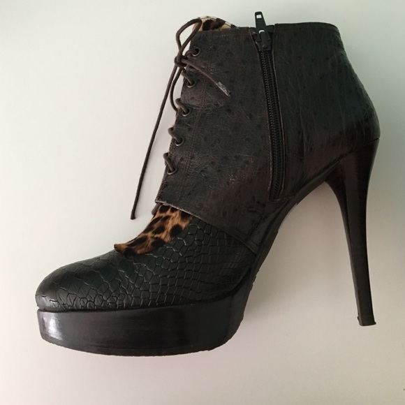 Stuart Weitzman Leopard Heels - Picture 3 of 4