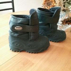 Stride Rite Cold Front II Navy Boys Boots