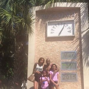 Meet your Posher, Shawnta