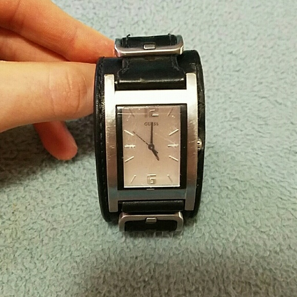 Guess Watch