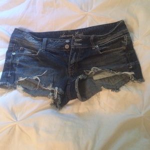 AE JEAN SHORTS