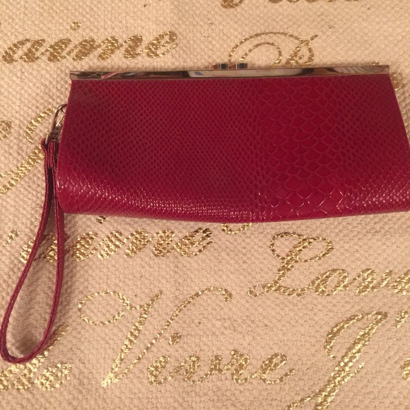 Neu Look Wristlet