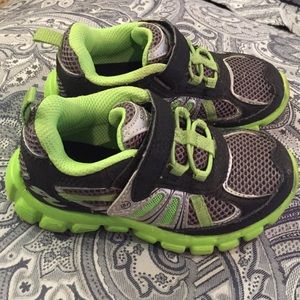 Toddler Boys Stride Rite Shoes ~ Size 9