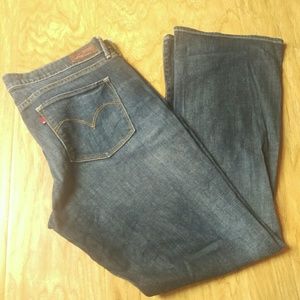 *Final Price Drop* Levi's Demi Curve-33