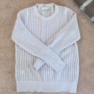 Loft light weight sweater. Light Luca color