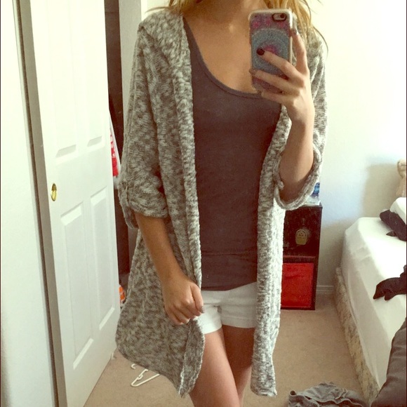 Super cute oversized grey cardigan