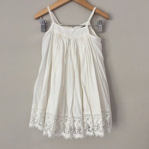 Cute little white dress!