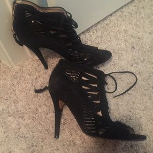Nine West tie up Booties