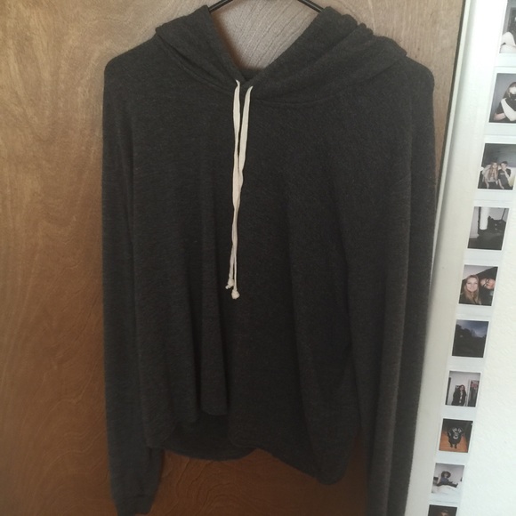 Brandy Melville sweatshirt